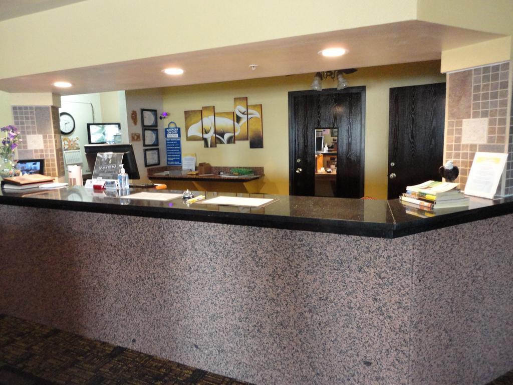 Days Inn By Wyndham Lamar מראה חיצוני תמונה