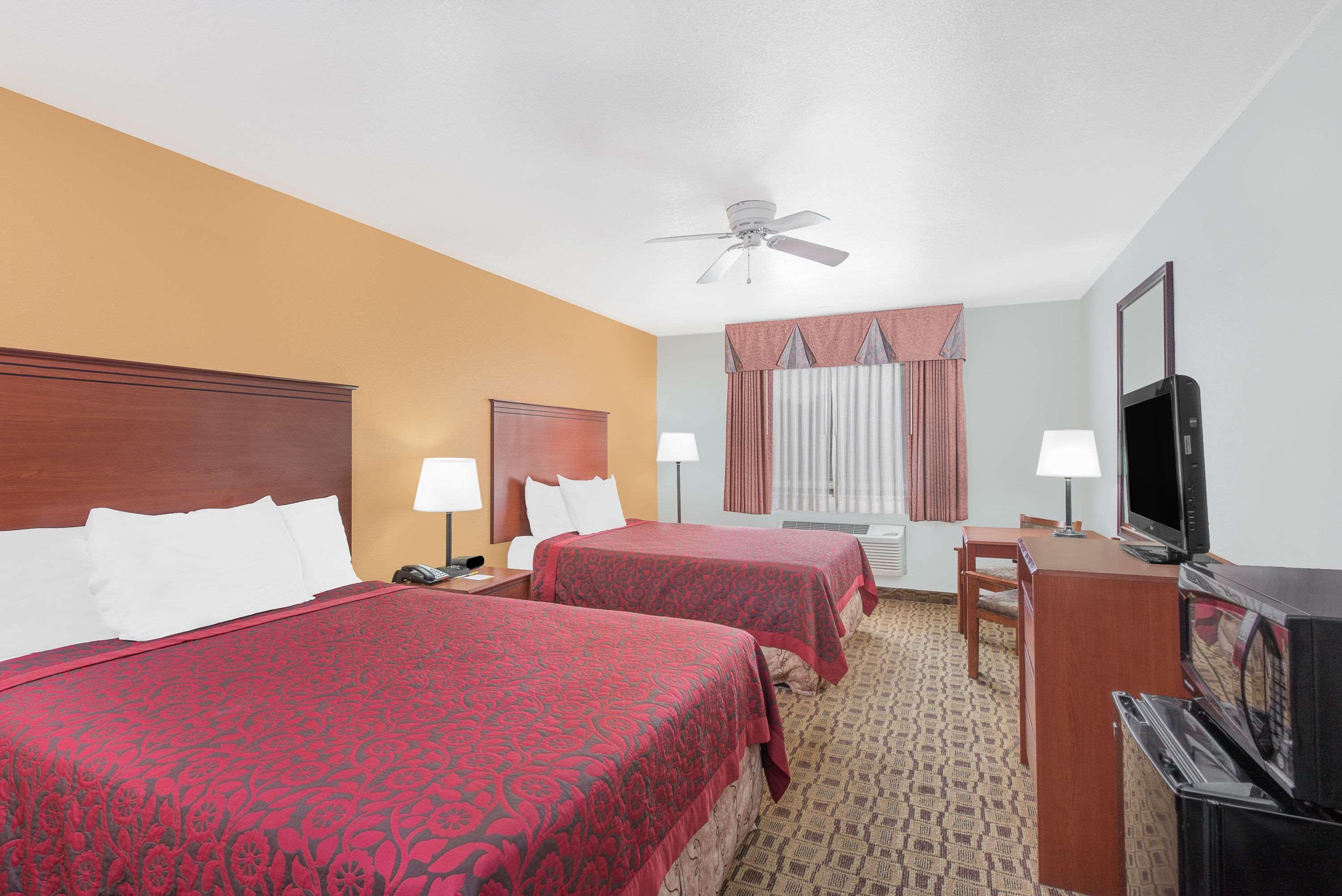 Days Inn By Wyndham Lamar מראה חיצוני תמונה