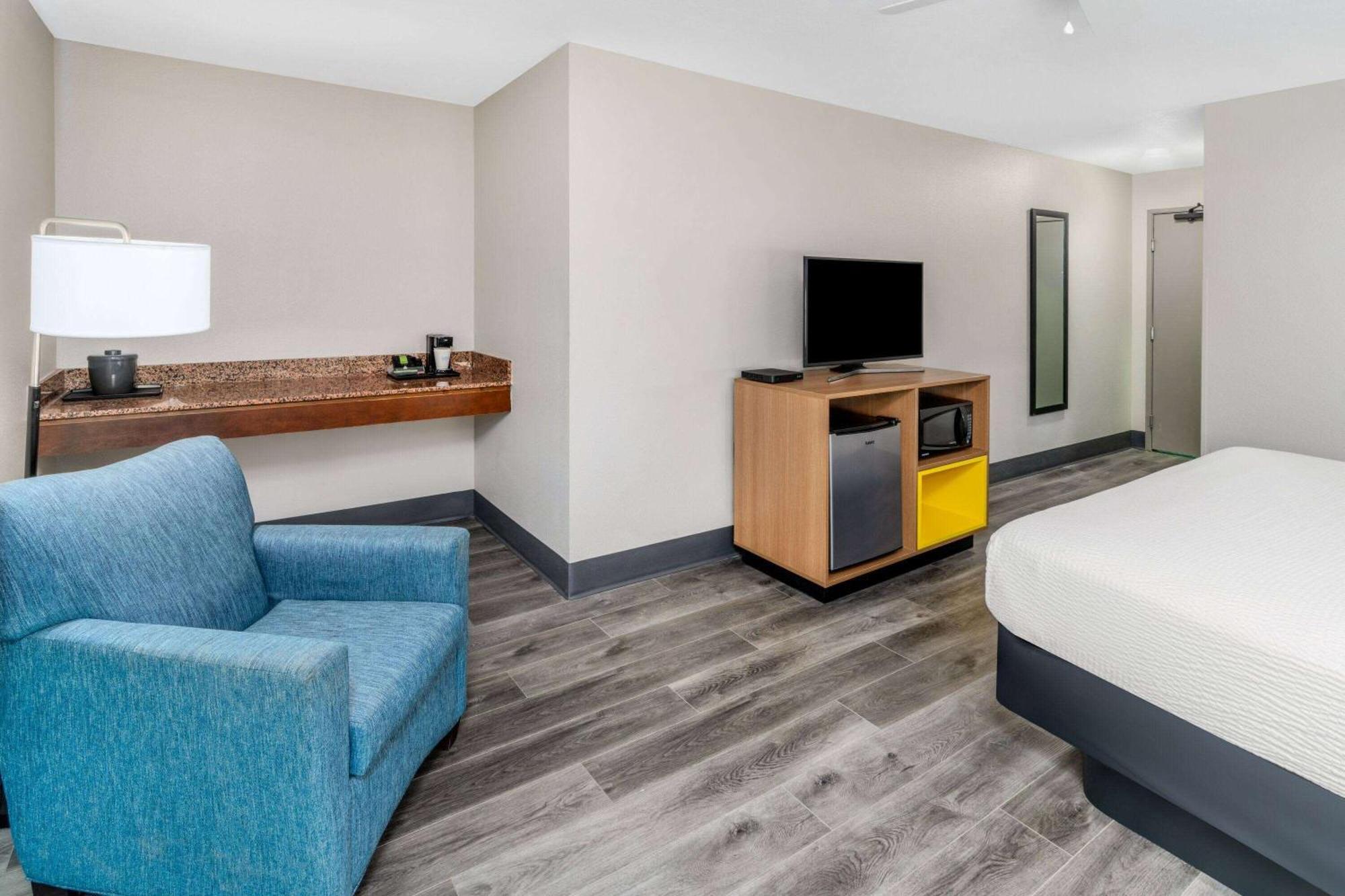 Days Inn By Wyndham Lamar מראה חיצוני תמונה